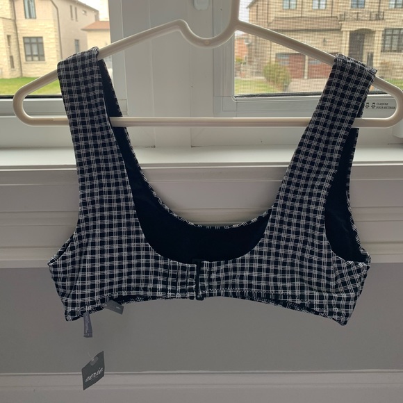 Scoop neck bikini top - Picture 2 of 2